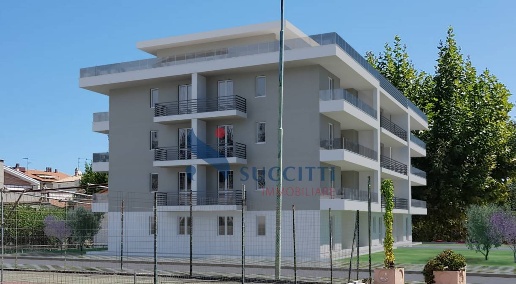 Foto Appartamento in via Giovanni Iustini, Martinsicuro Villa Rosa di 65 m²