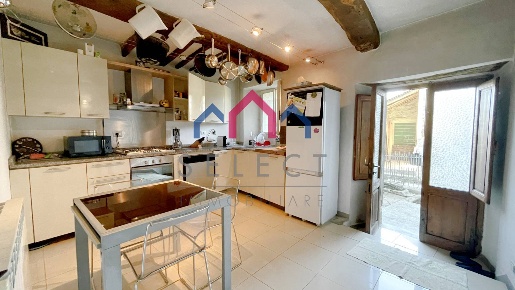 Foto Case semi ndipendenti a Bagni di Lucca di 165 m² con 5 locali