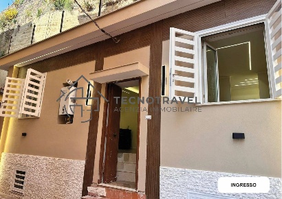 Foto Appartamento in via del parco carelli, Napoli Posillipo di 115 m²