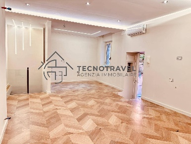 Foto Appartamento in via del parco carelli, Napoli Posillipo di 115 m²