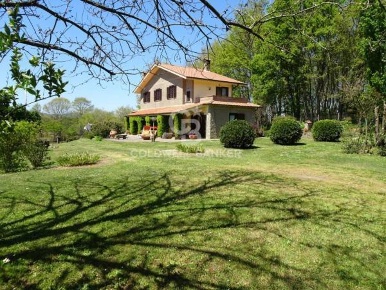 Foto Villa singola in SC fonte Capoccia, Bassano Romano di 170 m²