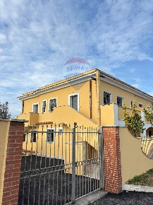 Foto Appartamento in Lungomare degli ardeatini, Ardea Marina di Ardea