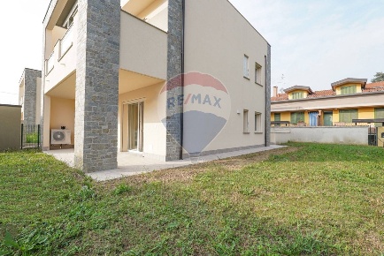 Foto Appartamento in VIA CAROTTE, Cornate d'Adda Centro di 126 m²