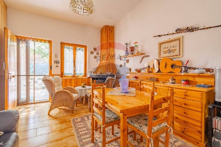Foto Villa singola in Via Delle Mimose, Cassano delle Murge di 111 m²