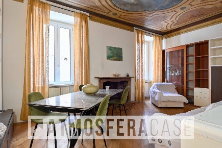 Foto Appartamento in Via Sant'alessandro, Bergamo Centro di 140 m²