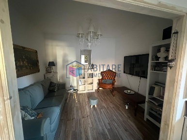 Foto Appartamento a Guardistallo di 140 m² con 6 locali in vendita