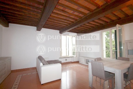 Foto Appartamento a Lucca Segromigno - San Colombano di 70 m² con 4 locali