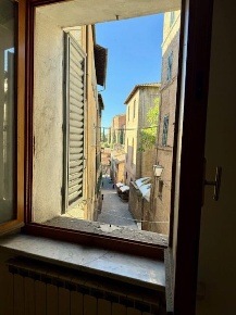 Foto Appartamento a Siena San Domenico - Fontebranda di 155 m² con 7 locali