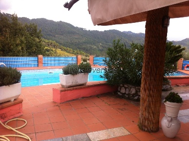 Foto Villa unifamiliare a Massarosa Stiava di 320 m² con 7 locali