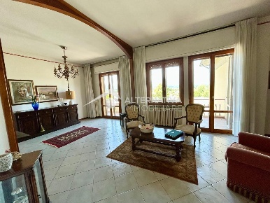 Foto Attico a Empoli Pontorme - Cortenuova di 131 m² con 5 locali