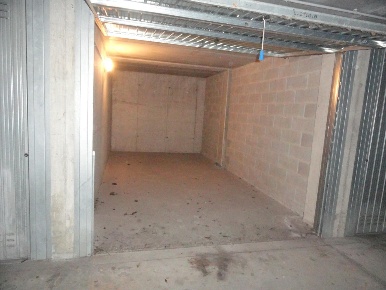 Foto Box a Pozzo d'Adda di 16 m² con 1 locali in vendita