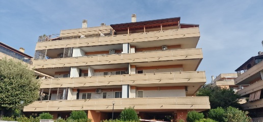 Foto Appartamento in via Arturo Danusso, Roma Ponte di Nona di 50 m²