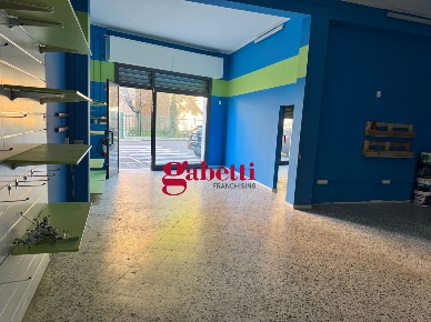 Foto Negozio a Rimini Centro Storico di 80 m² con 2 locali in affitto