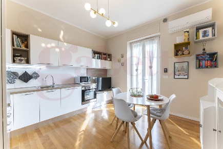 Foto Appartamento in Via Conte di Roccavione 58, Torino Borgo Vittoria