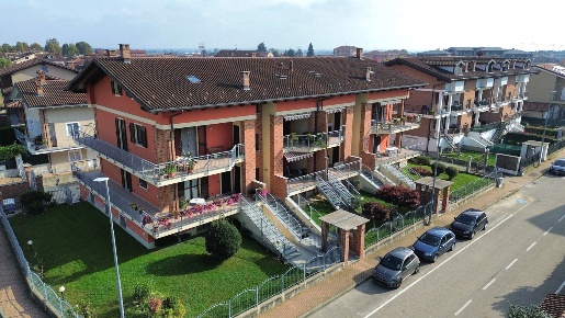Foto Duplex in Via Don Alfonso Gribaldi 105, Poirino Centro di 97 m²