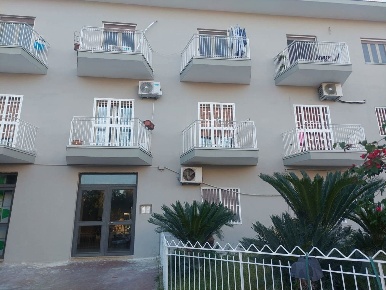 Foto Appartamento in TERRACINA, Napoli Fuorigrotta di 95 m² con 4 locali