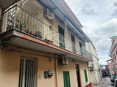 Foto Appartamento in Via Della Pace 15, Messina Provinciale di 108 m²