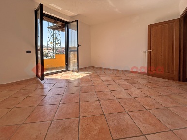 Foto Casa indipendente in XXV Aprile, Borgo Ticino Centro di 270 m²
