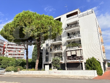 Foto Appartamento in Via MEDAGLIE D'ORO 2, Bari Japigia di 60 m² in vendita