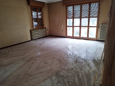 Foto Villa unifamiliare in via Panni, Modena Modena Est di 360 m²