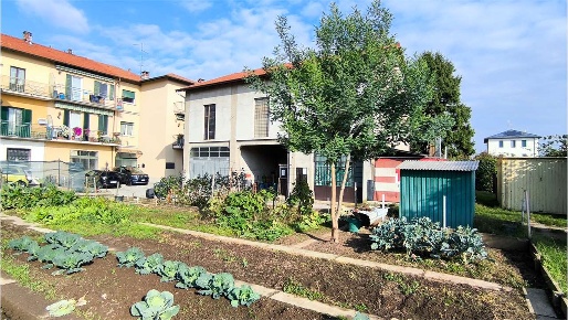 Foto Rustico in via toti  53, Cirimido di 120 m² con 4 locali in vendita