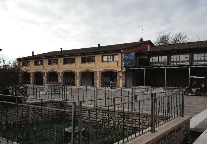 Foto Negozio in Via Postioma Dei Prai, Castelfranco Veneto di 3671 m²