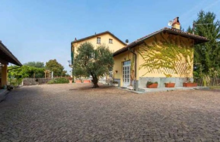 Foto Casa indipendente in Strada Mongreno, Torino Superga di 171 m²