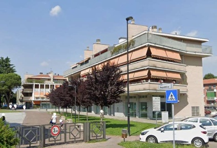 Foto Appartamento in Piazza della Repubblica 4, Limbiate Centro di 96 m²