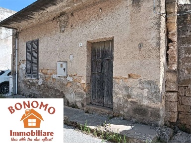 Foto Casa indipendente a Marsala di 140 m² con 4 locali in vendita