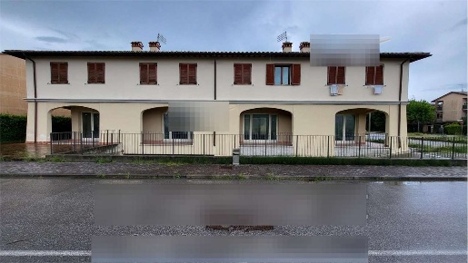 Foto Appartamento in Via Giovanni Paolo, Vicopisano Centro di 95 m²