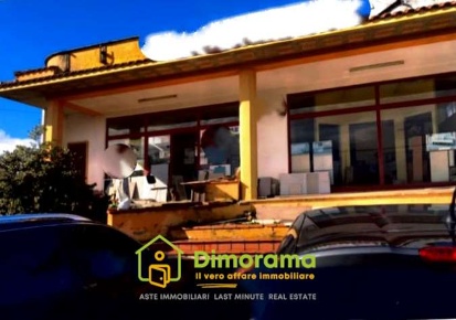 Foto Negozio in Via Civita Castellana snc, Castel Sant'Elia Centro