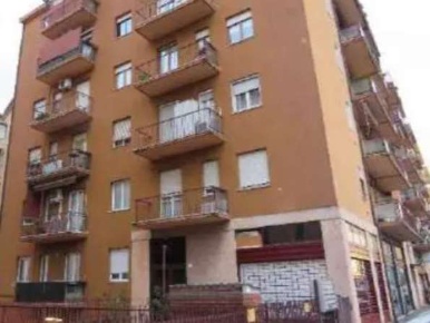 Foto Appartamento in Via Marco Vitruvio, Verona Stadio di 80 m² in vendita