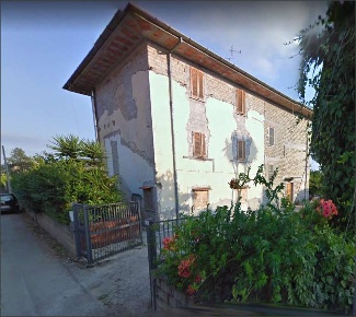 Foto Appartamento in VIA CAPOGROSSI 3, Fondi Centro di 151 m² con 7 locali