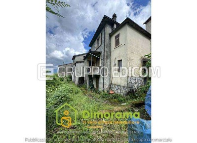Foto Appartamento in Via tassonarla, Tresana Tassonarla di 77 m² in vendita