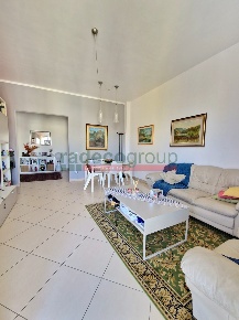 Foto Appartamento in Piazza Giacomo Matteotti 80, Livorno di 130 m²