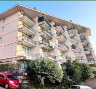 Foto Appartamento in Via Antonio Cianciullo 43, Genova Borgoratti di 87 m²