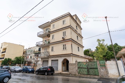 Foto Appartamento a Siracusa Santa Panagia - Teracati di 74 m² con 3 locali