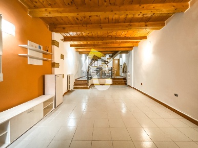 Foto Appartamento a Jesi Centro Storico di 100 m² con 2 locali in vendita