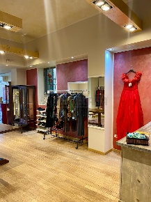 Foto Attività commerciale in Corso Antonio Fogazzaro, Vicenza di 102 m²