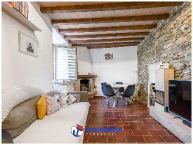 Foto Appartamento a Arcola Centro di 120 m² con 5 locali in affitto