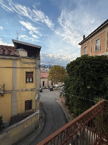 Foto Appartamento a Cosenza Centro Storico di 429 m² con 16 locali