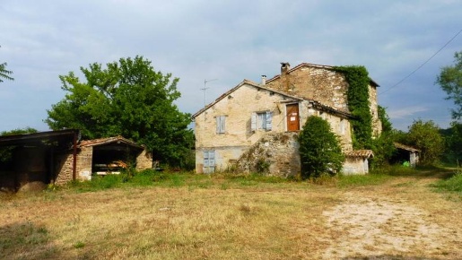 Foto Cessione attività in Colotto, San Severino Marche di 640 m² in vendita