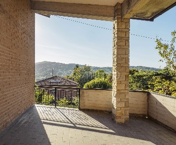 Foto Appartamento a Palagano di 126 m² con 5 locali in vendita