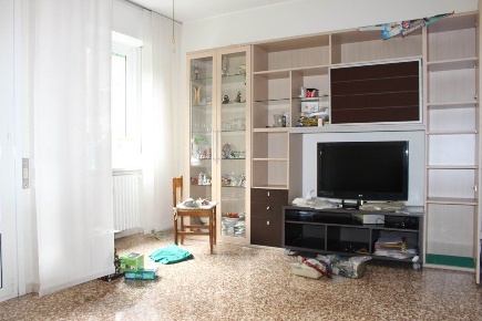 Foto Appartamento a Milano Gallaratese di 95 m² con 3 locali in vendita