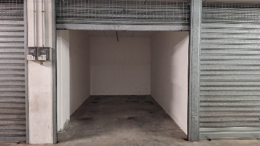 Foto Garage in Via Galileo Galilei 22, Putignano di 14 m² con 1 locali
