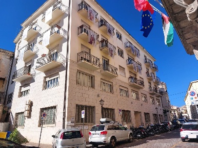 Foto Ufficio in Via Jannoni 91, Catanzaro Centro Storico di 1905 m²