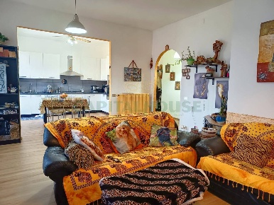 Foto Appartamento a Certaldo di 134 m² con 5 locali in vendita