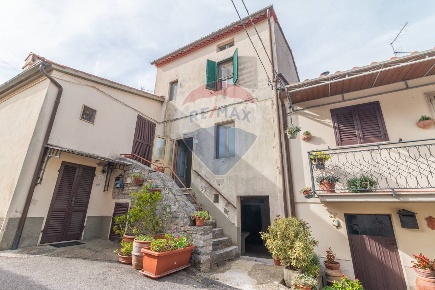 Foto Appartamento a Semproniano Cellena di 50 m² con 3 locali in vendita