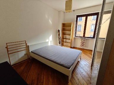 Foto Appartamento in Via Antonio Fogazzaro, Milano Montenero di 62 m²