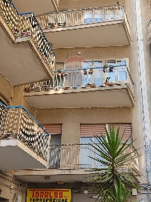 Foto Appartamento in Viale Mario Milazzo, Caltagirone Centro di 150 m²